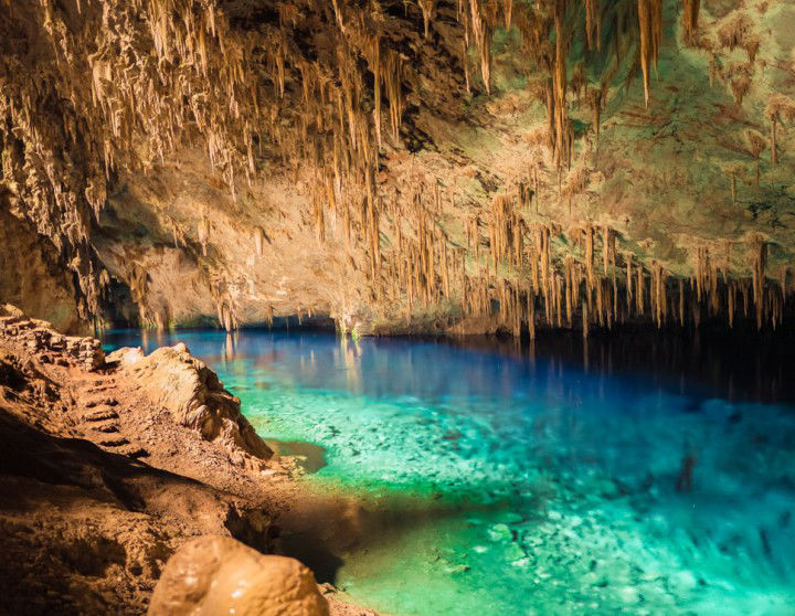 passeio gruta lago azul em bonito, agencia ea bella tur