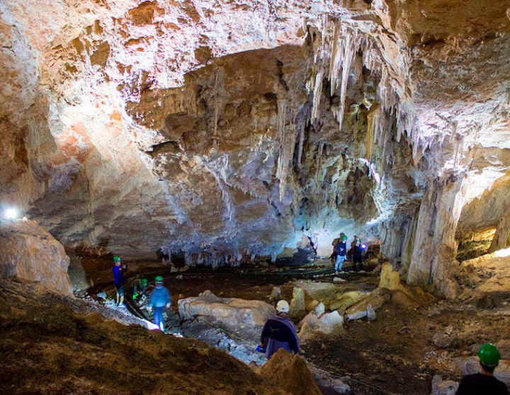 passeio de gruta em bonito ms, gruta são miguel foto